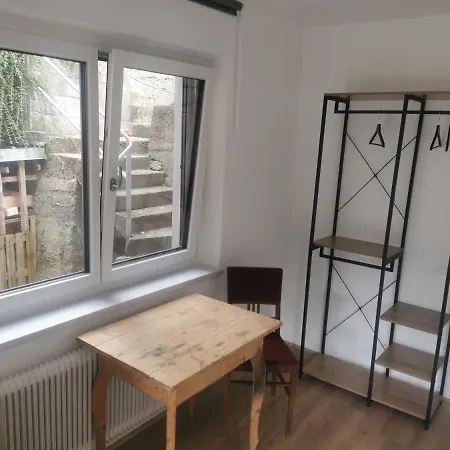 Modern Perauer Apartmán