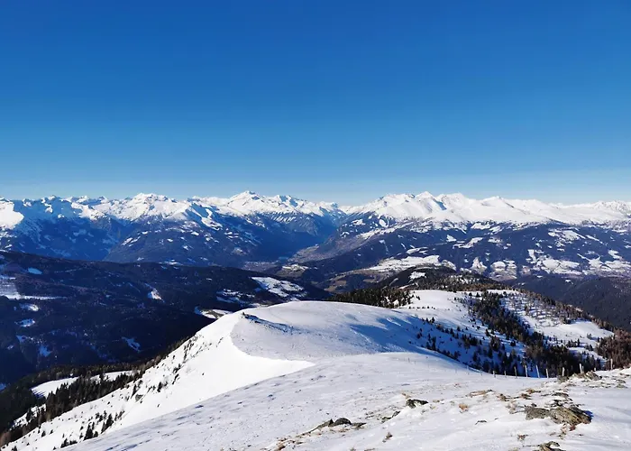 Modern Perauer Apartman *